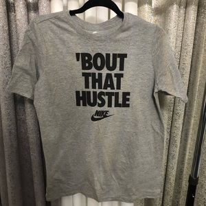 Nike Athletic Cut Womens XL Tee Shirt
